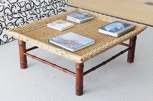 FIBER WOVEN COCKTAIL TABLE ON FAUX 37f84d
