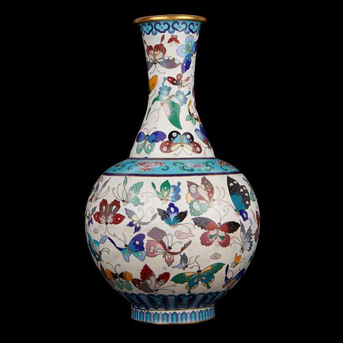 20TH C. CHINESE CLOISONNE VASELarge