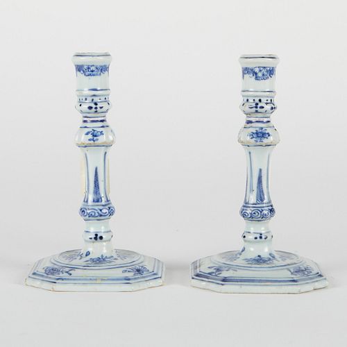 PAIR OF CHINESE EXPORT BLUE AND 37f8d6