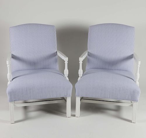 PAIR OF CONTEMPORARY CHIPPENDALE 37fa3b