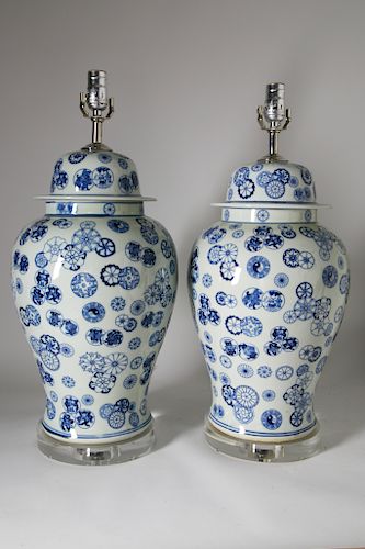 PAIR OF BLUE AND WHITE PORCELAIN TEMPLE