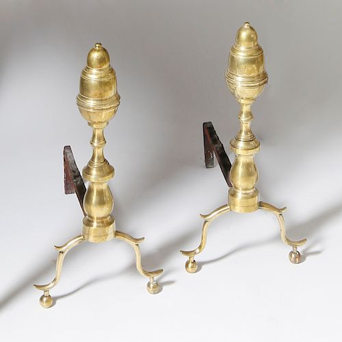 PAIR OF BRASS BULLET TOP ANDIRONSPAIR