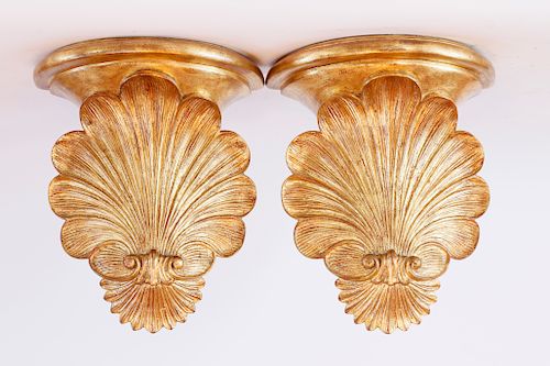 PAIR OF CARVED WOOD AND GILT SCALLOP