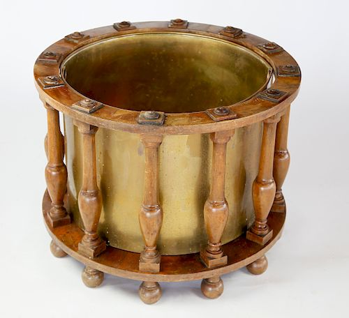 ROUND MAHOGANY CAULDRON WITH TURNED