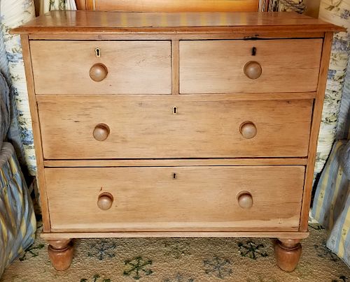 ANTIQUE ENGLISH PINE CHEST OF FOUR 37ff92