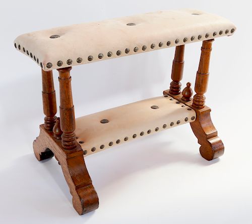 VICTORIAN OAK TWO TIER UPHOLSTERED 37ffd3