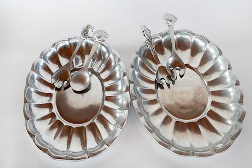 PAIR OF POLISHED ALUMINUM OVAL 37ffee