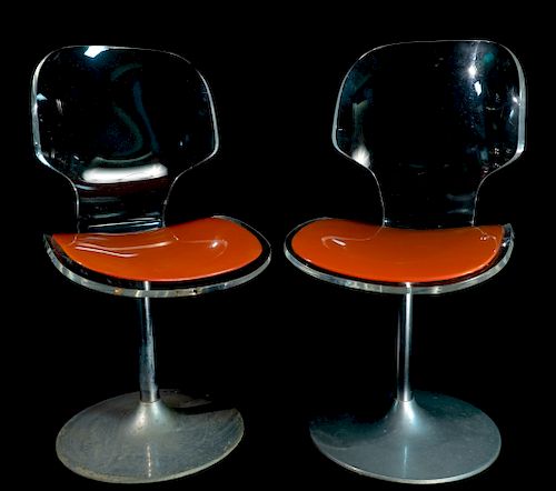PAIR OF CLEAR PLASTIC TULIP CHAIRSSide 37db6e