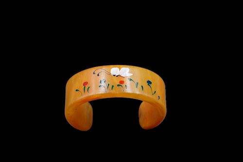 BAKELITE PAINTED CUFF BRACELETBakelite