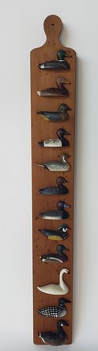 HAND CARVED AND PAINTED WATERFOWL 37dd9e
