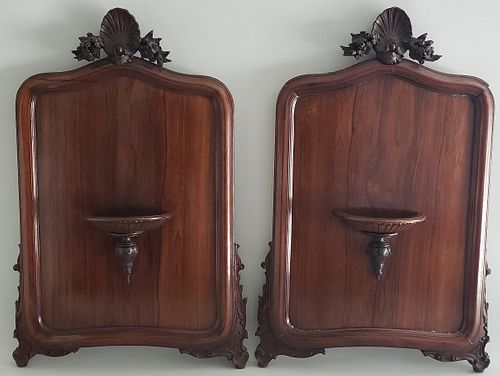 PAIR OF CARVED MAHOGANY HANGING 37ddee