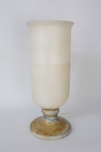 VINTAGE FLUTED ALABASTER LAMPVintage 37de12