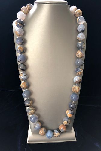 20MM POLISHED CHALCEDONY BEAD NECKLACE20mm 37de2f