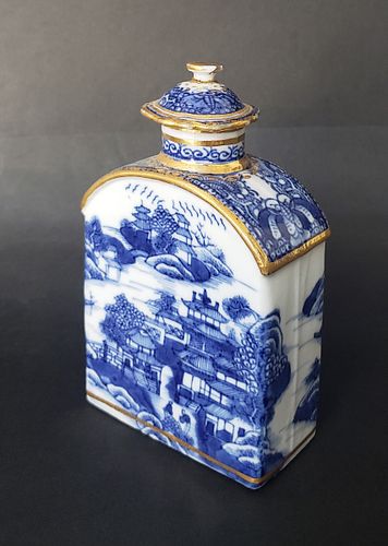 CHINESE EXPORT PORCELAIN TEA CADDY  37de92