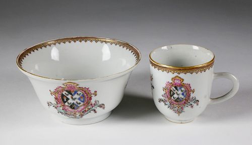 ARMORIAL CHINA TRADE PORCELAIN 37dff2