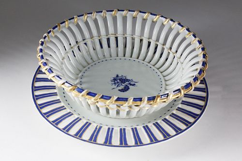 CHINESE EXPORT PORCELAIN RETICULATED