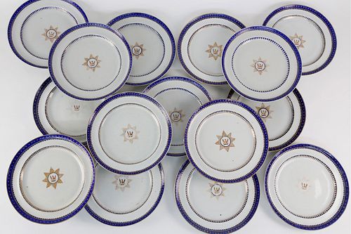 SET OF 15 ARMORIAL CHINA TRADE PORCELAIN