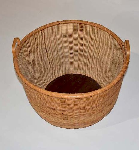 LARGE NANTUCKET BASKETLarge Nantucket 37e10a