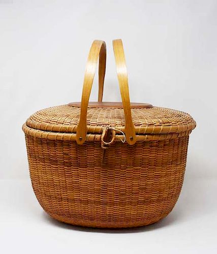 NANTUCKET DOUBLE HANDLED BASKET 37e165