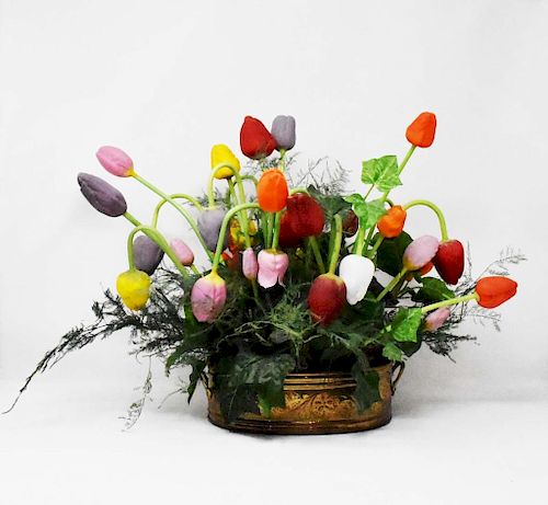 ARRANGEMENT OF GLASS FLOWERSArrangement