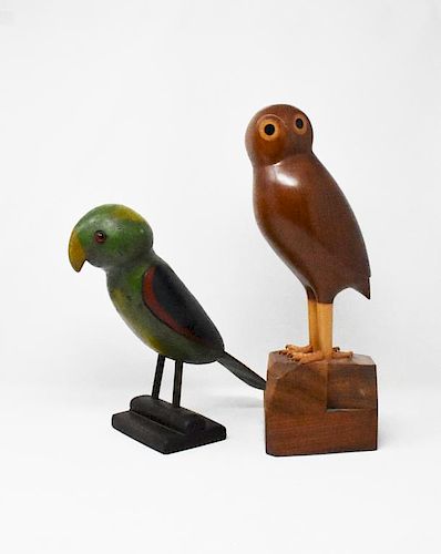 2 CARVED WOODEN BIRDS2 carved wooden 37e24f