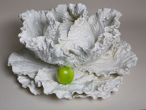 CONTEMPORARY CERAMIC CABBAGE COVERED 37e30c