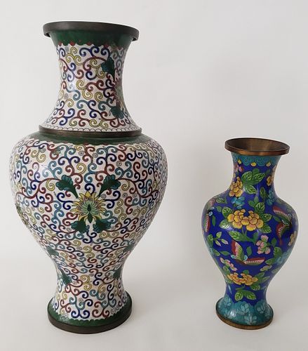 TWO CHINESE CLOISONNE VASESTwo 37e3cc