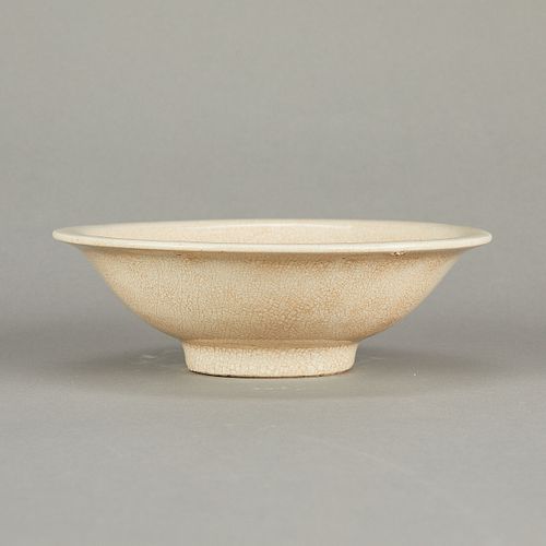 CHINESE CERAMIC CRACKLE GLAZE BOWLChinese