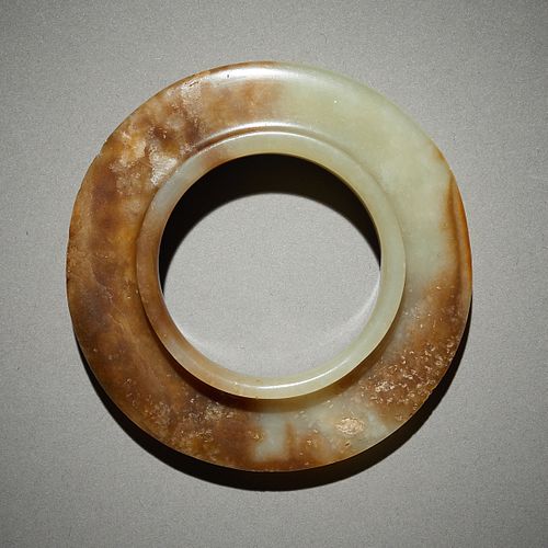 ARCHAIC STYLE CHINESE CARVED JADE