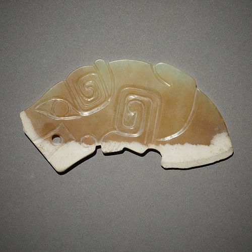 ARCHAIC CHINESE CARVED JADE BEAST 37e450