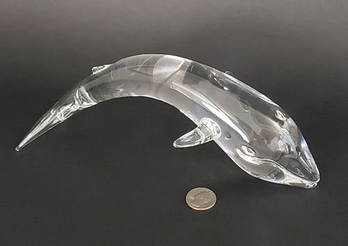 SIGNED STEUBEN CLEAR CRYSTAL HUMPBACK 37e525