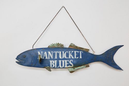 CARVED AND PAINTED NANTUCKET BLUES  37e693