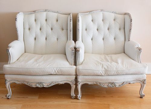 PAIR OF CONTINENTAL UPHOLSTERED 37e7ac