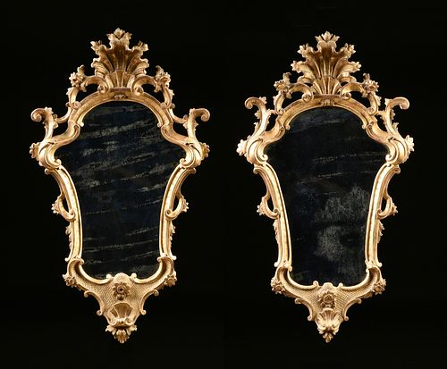 A PAIR OF SMALL ITALIAN ROCOCO