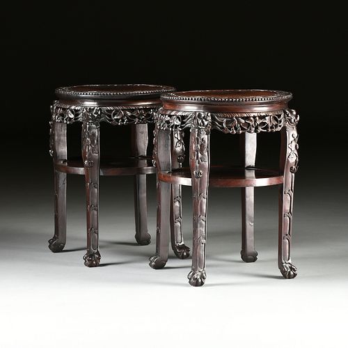 A PAIR OF CHINESE CARVED ROSEWOOD 3810d0