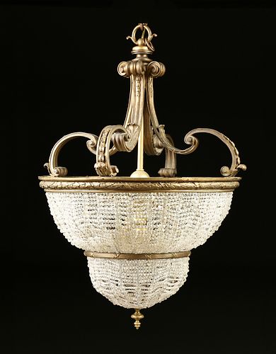 A BEAUX ARTS GILT BRONZE AND CLEAR 381191