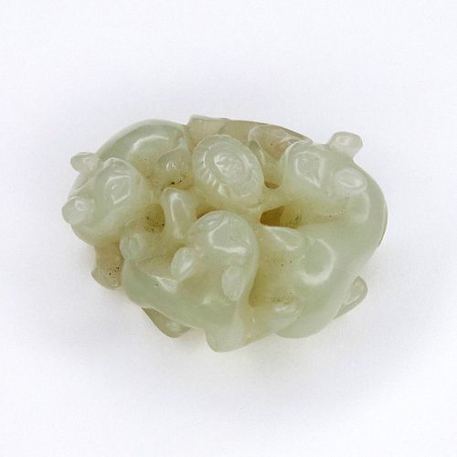 EARLY CHINESE JADE CARVING OF DOGS 3812d0