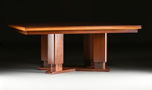 AN ART DECO ROSEWOOD DINING TABLE,