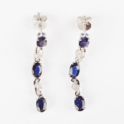 SAPPHIRE AND DIAMOND EARRINGSSapphire 381605