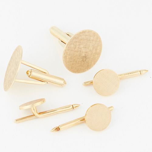 PAIR OF CIRCLE 14K GOLD CUFFLINKS 381611