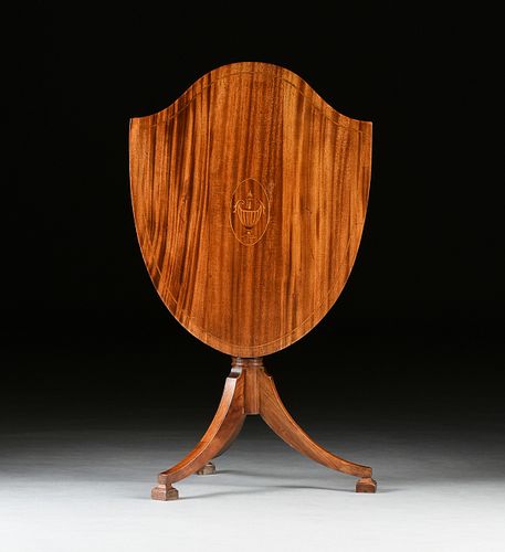 AN AMERICAN SHERATON STYLE MARQUETRY 381669