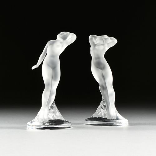 A PAIR OF VINTAGE LALIQUE STANDING