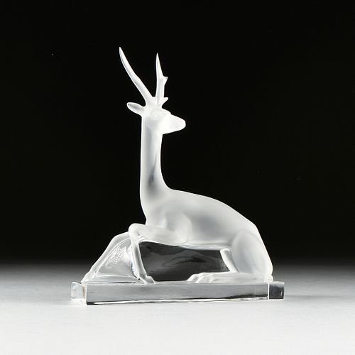 A LALIQUE FROSTED CRYSTAL STAG 381747