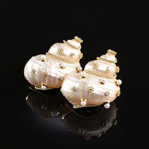 A PAIR OF TRIANON STYLE PEARL AND