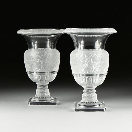 A PAIR OF LALIQUE FROSTED AND CLEAR 381817