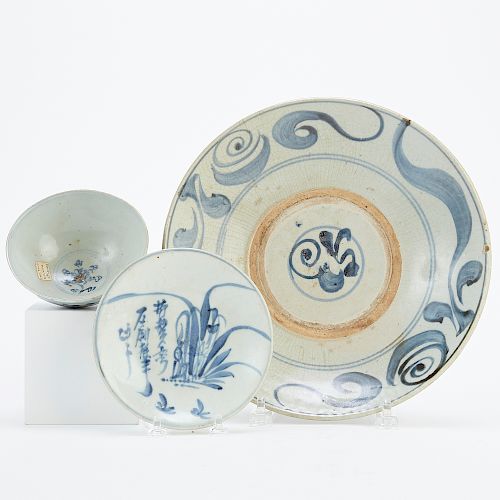 GRP 3 CHINESE PORCELAIN BOWLS 3818c0