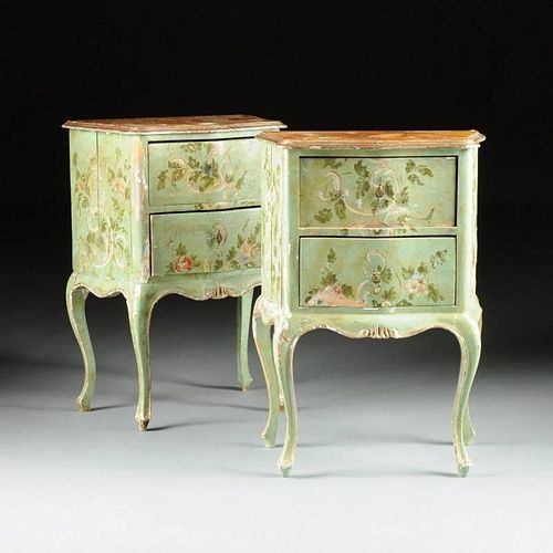 A PAIR OF VENETIAN ROCOCO STYLE 381c9f