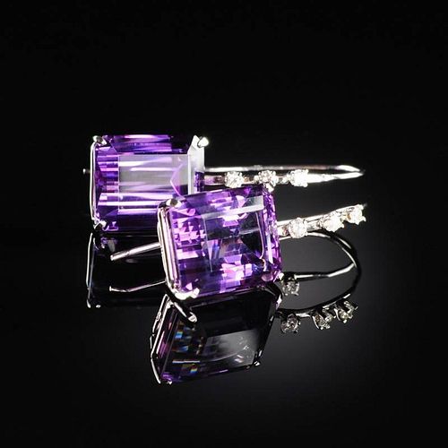 A PAIR OF 14K WHITE GOLD AMETHYST  381d50