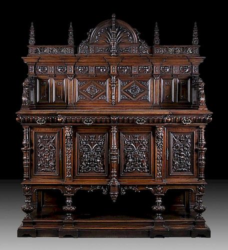 A FINELY CARVED RENAISSANCE REVIVAL 381d73