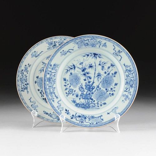 A PAIR OF ANTIQUE CHINESE BLUE 381ddd
